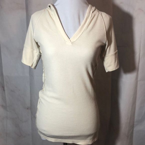 Mystree Tops - Mystree Waffle Knit Top Hood Short Sleeves Med